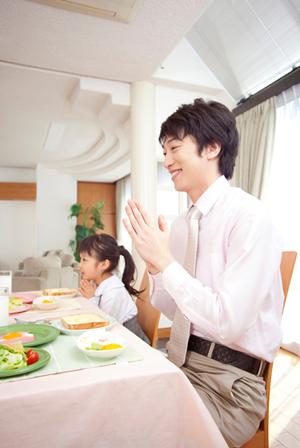 旬の魚介を堪能！家族で楽しむ特別な食事の場にぴったり あんこう鍋 の魅力とレシピをご紹介！